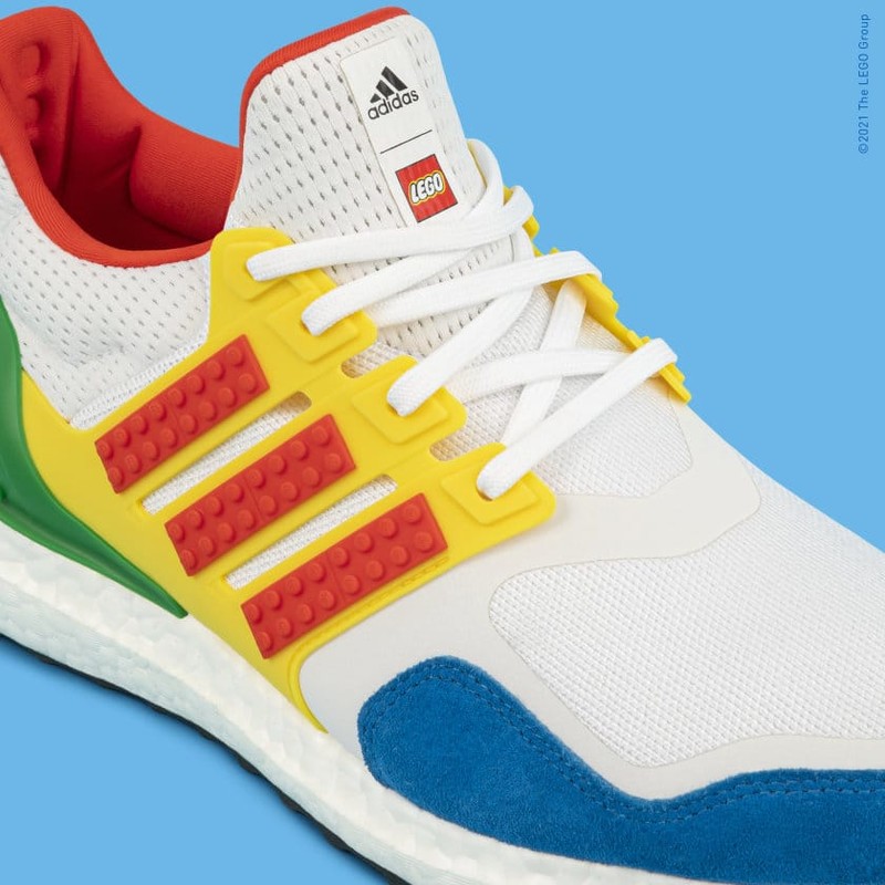 Adidas ultra clearance boost multicolor yellow